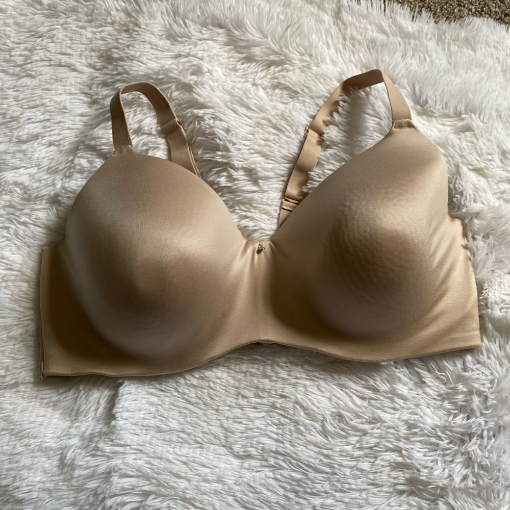 ‎Bali Underwire Tan Bra Size 42D